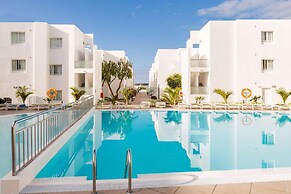 Aequora Lanzarote Suites