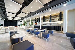 Aequora Lanzarote Suites