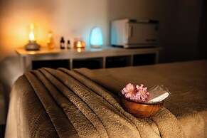 Aequora Lanzarote Suites