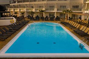 Aequora Lanzarote Suites