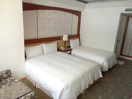 Hua Tong Hotel