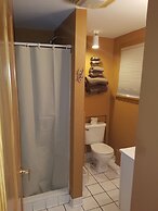 The Willard Munger Inn