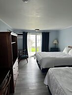 Sands of Time Motor Inn & Harbor House