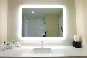 Holiday Inn Express Fargo SW - I-94 Medical Center by IHG