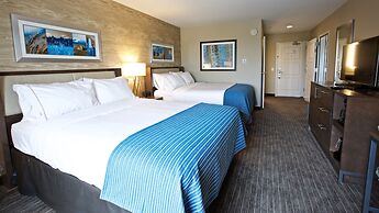 Holiday Inn Express Fargo SW - I-94 Medical Center by IHG