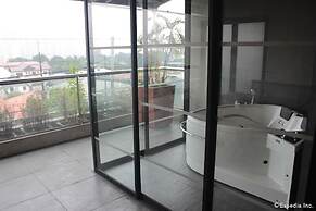 Soleste Suites
