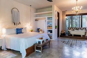 La Zebra Tulum - a Small Luxury Hotel