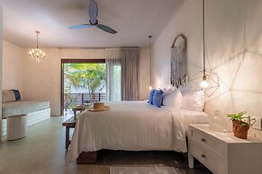 La Zebra Tulum - a Small Luxury Hotel