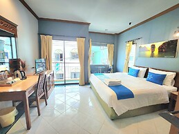 Sea Front Home Boutique - Patong Beach