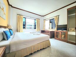 Sea Front Home Boutique - Patong Beach