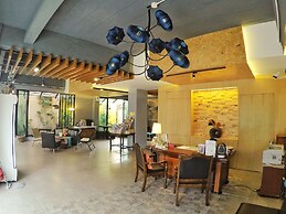 Sea Front Home Boutique - Patong Beach