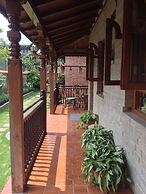 Vardan Resort n' Apartment