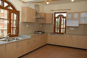 Vardan Resort n' Apartment