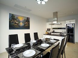 Kata Sea View Villas