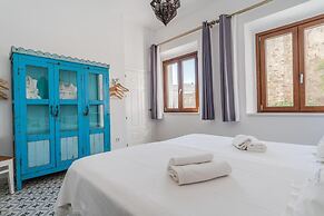 La Residencia Tarifa