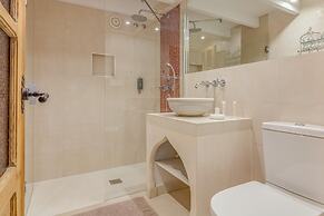 La Residencia Tarifa