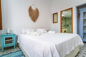 La Residencia Tarifa