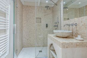 La Residencia Tarifa