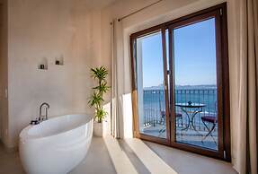 La Residencia Tarifa