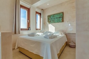 La Residencia Tarifa