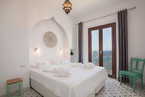 La Residencia Tarifa