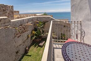 La Residencia Tarifa