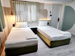 SEATEL Phuket Patong Beach
