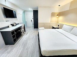 SEATEL Phuket Patong Beach