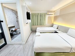 SEATEL Phuket Patong Beach
