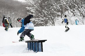 Moiwa Lodge - Hostel