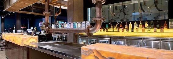 BASE Holidays - Ettalong Beach Premium Apartments