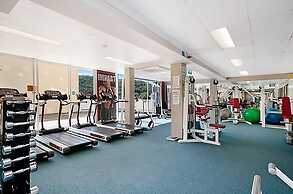 BASE Holidays - Ettalong Beach Premium Apartments