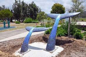 BASE Holidays - Ettalong Beach Premium Apartments