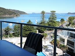 BASE Holidays - Ettalong Beach Premium Apartments