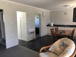 Adelphi Motel
