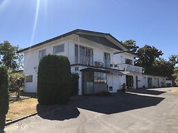 Adelphi Motel