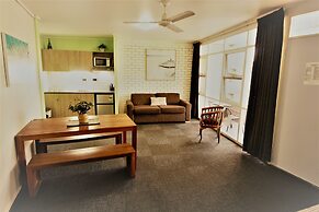 Ocean Paradise Holiday Units