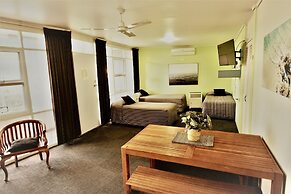 Ocean Paradise Holiday Units