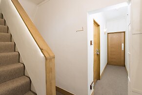 Cambridge House Hotel