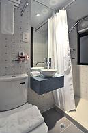 Mingle Place by The Park