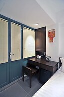 Mingle Place by The Park