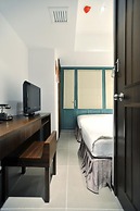 Mingle Place by The Park