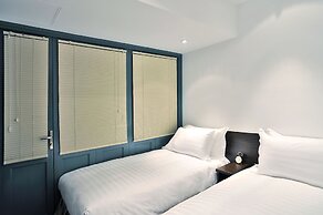 Mingle Place by The Park