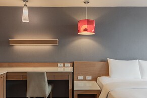 Kindness Hotel - Tainan Chihkan Tower