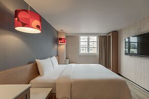 Kindness Hotel - Tainan Chihkan Tower