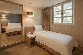 Kindness Hotel - Tainan Chihkan Tower