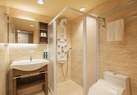 Kindness Hotel - Tainan Chihkan Tower