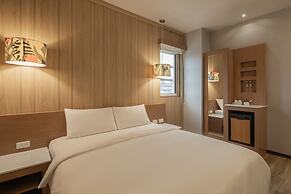 Kindness Hotel - Tainan Chihkan Tower