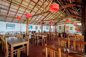 La Mer Resort