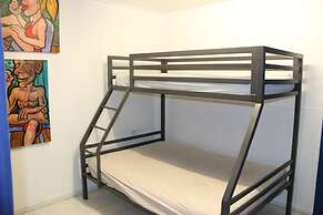 Waterfront Backpackers - Hostel